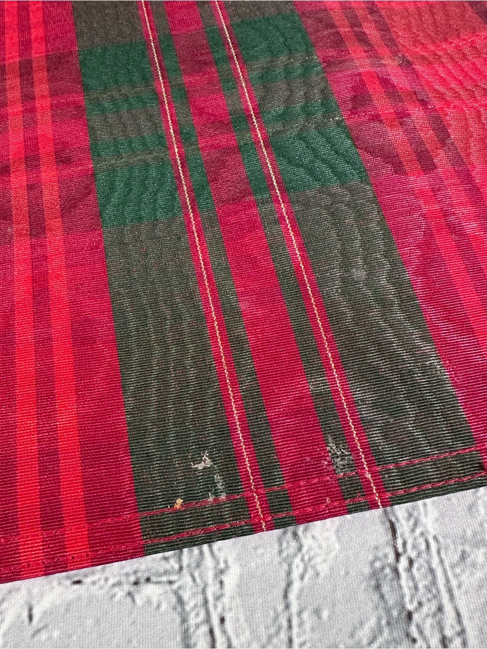 Red Green Christmas Holiday Traditional Tartan Plaid Table Placemats - Set of 4 - Picture 9 of 12